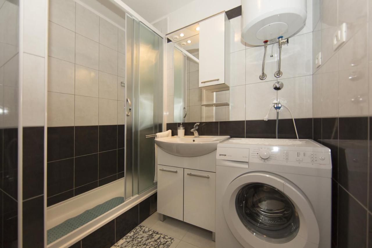 Apartmani Didovo Imanje สปลิท ภายนอก รูปภาพ